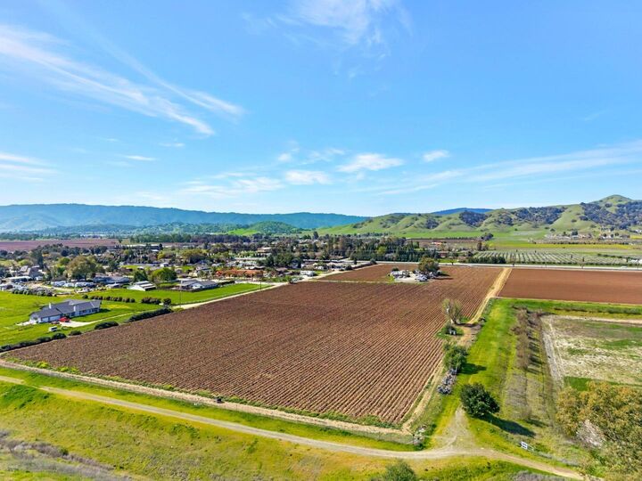 Property Photo:  11580 Monterey Road  CA 95020 