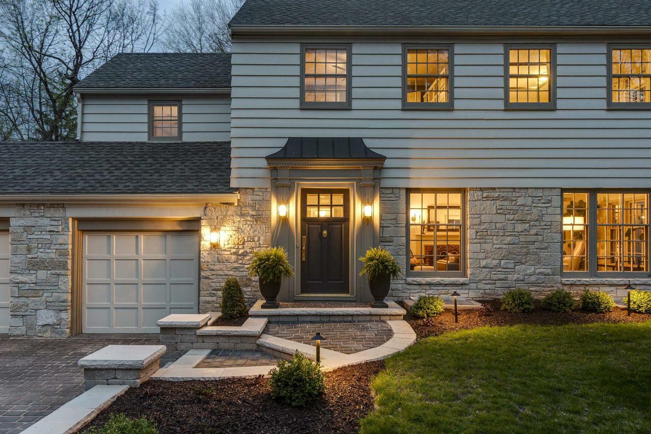 Property Photo: 1501 Edgehill Drive WI 53705
