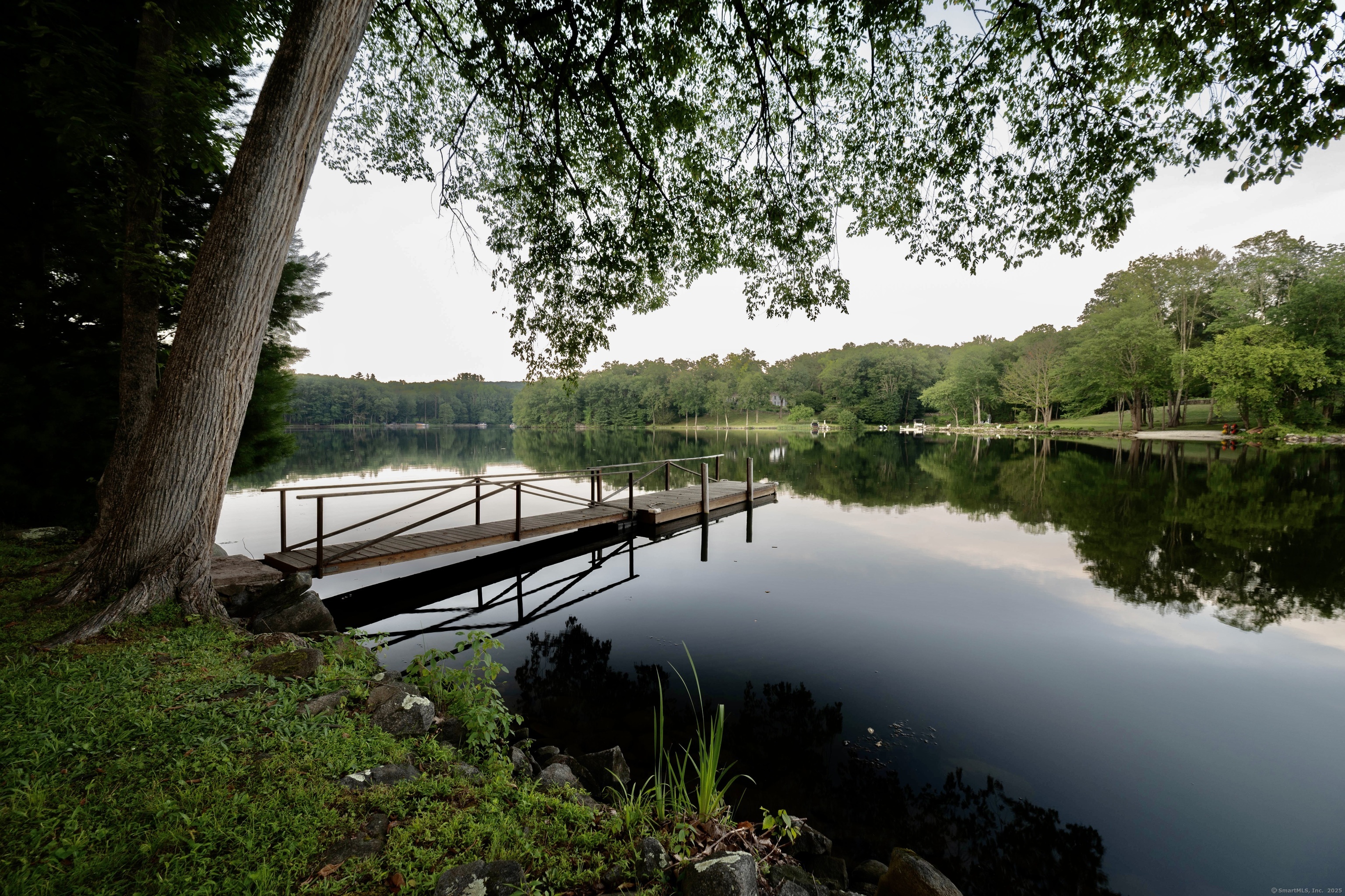 Property Photo: 13 Cove Road CT 06804