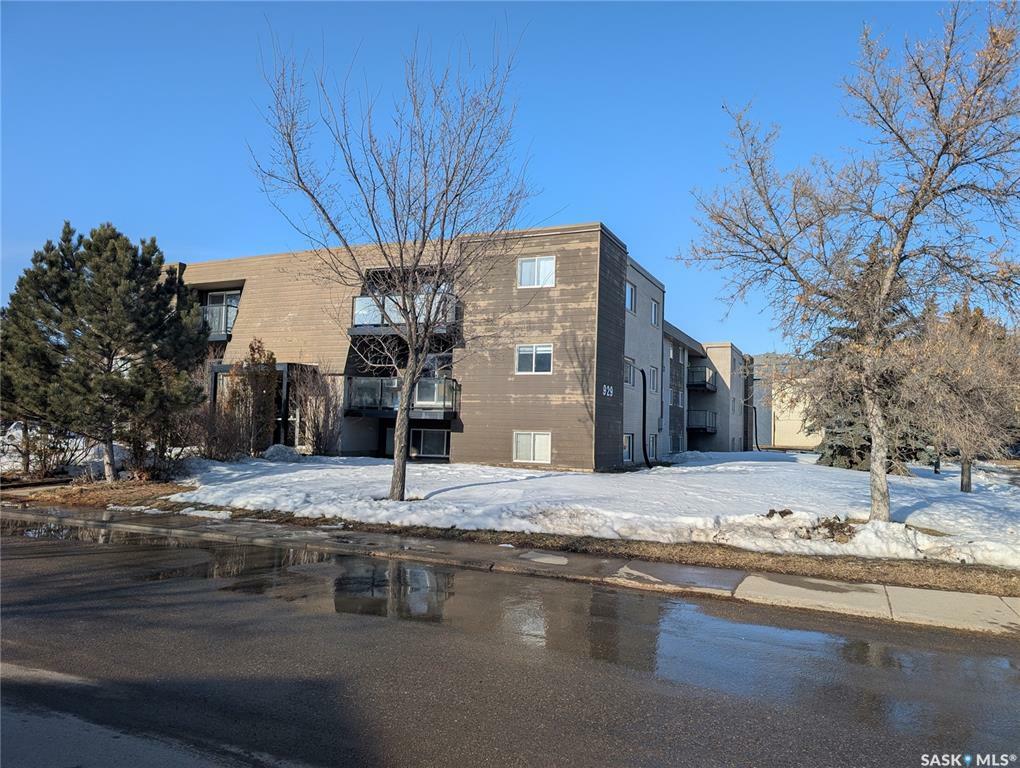 929 Northumberland Avenue 101  Saskatoon SK S7L 3W8 photo