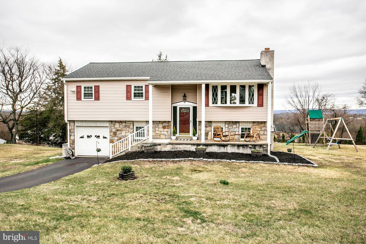 3052 Tyler Court  Pottstown PA 19464 photo