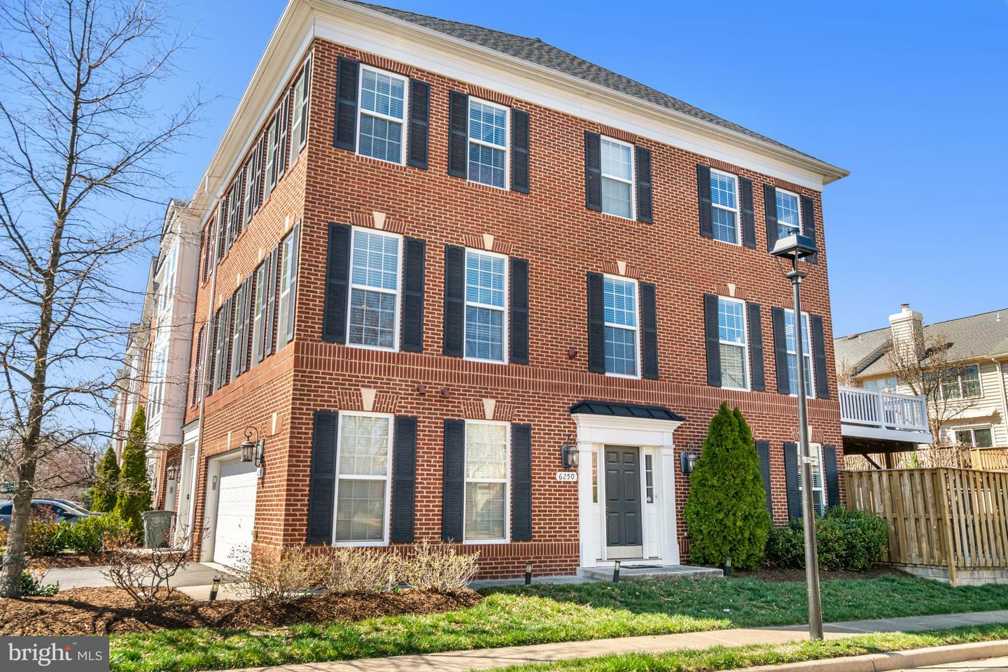 Property Photo:  6250 Casdin Drive  VA 22310 