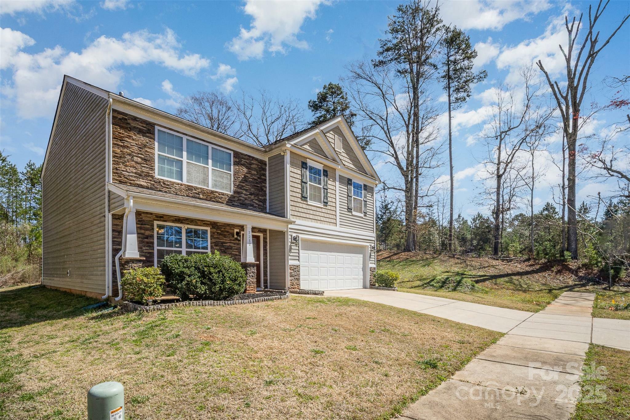 Property Photo: 7212 Niccoline Lane NC 28214