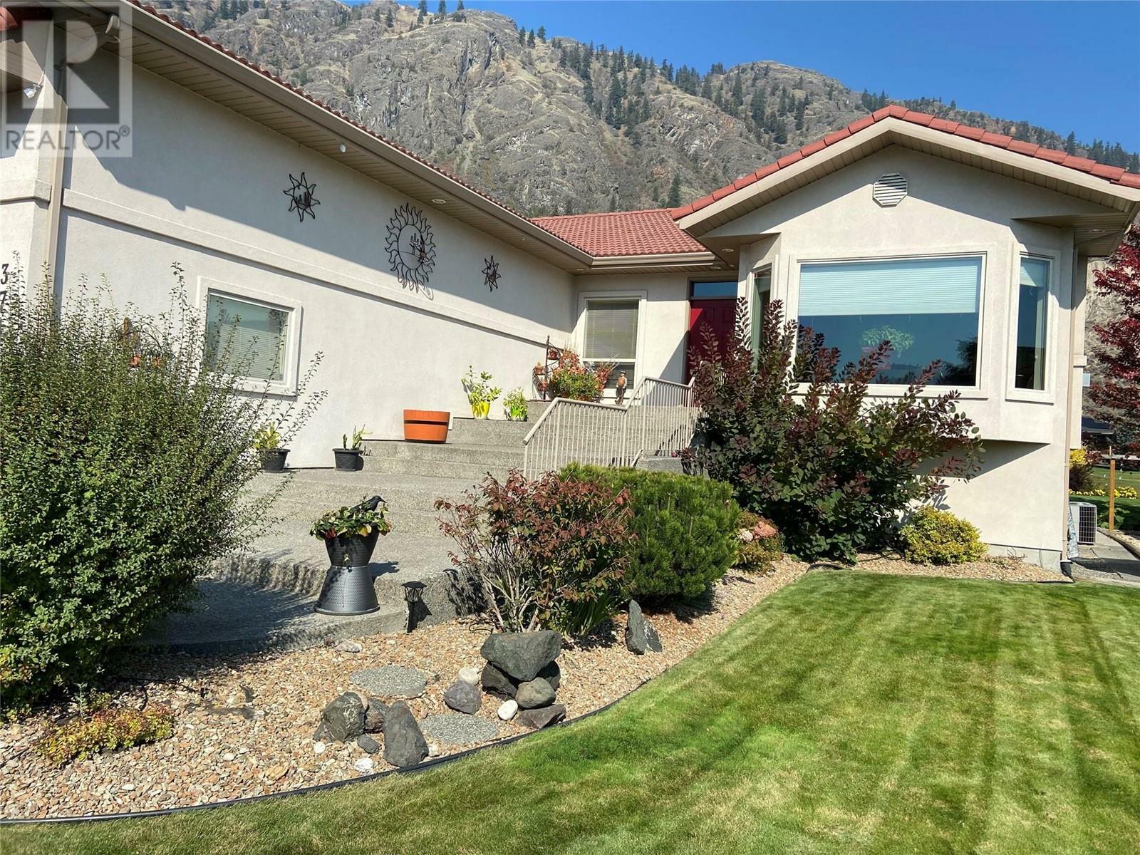 Property Photo: 3744 Navatanee Drive BC V2H 1S1