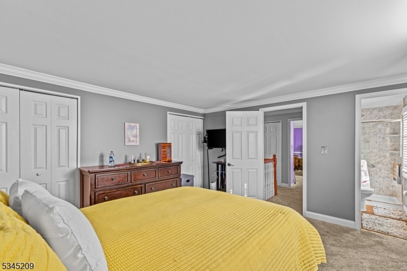 Property Photo: 6 Chandler Rd NJ 08873