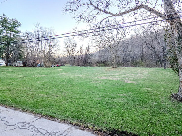 Property Photo: 00 Travis Bottom Circle KY 40601