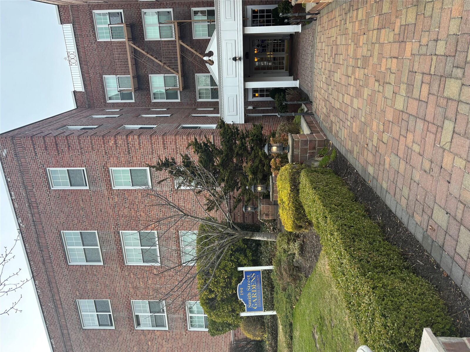 Property Photo: 194 Smith Street 3P NY 11520