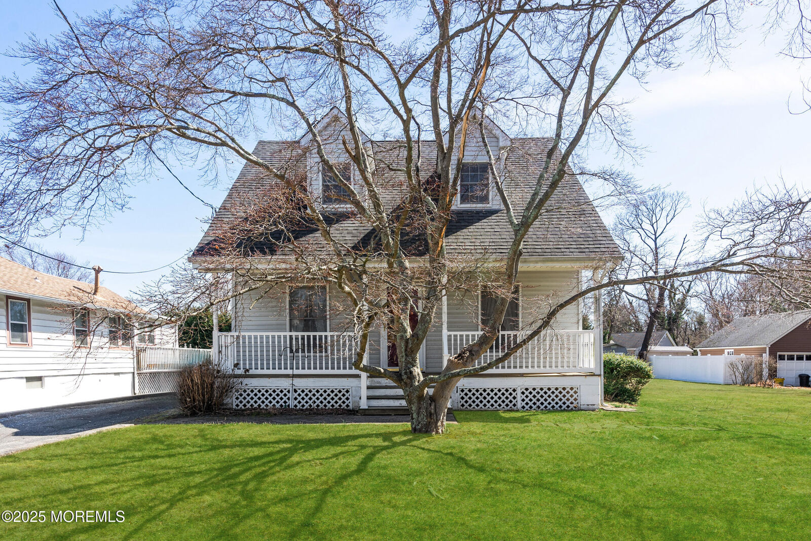 Property Photo:  56 Wall Street  NJ 07764 