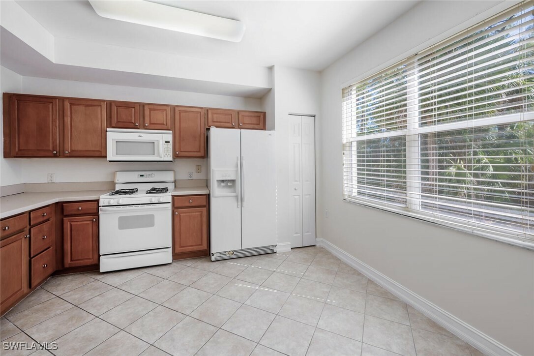 Property Photo: 1882 Tarpon Bay Drive S 205 FL 34119