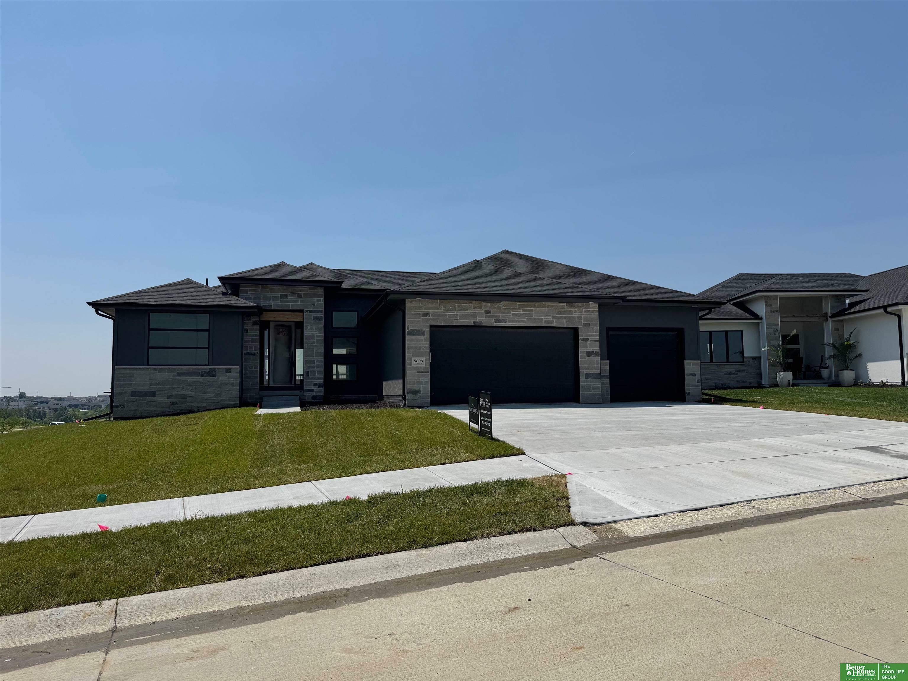 Property Photo: 5808 N 198th Street NE 68022