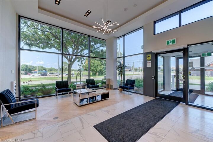 Photo de la propriété:  7 Erie Avenue 206  ON N3S 0K5 