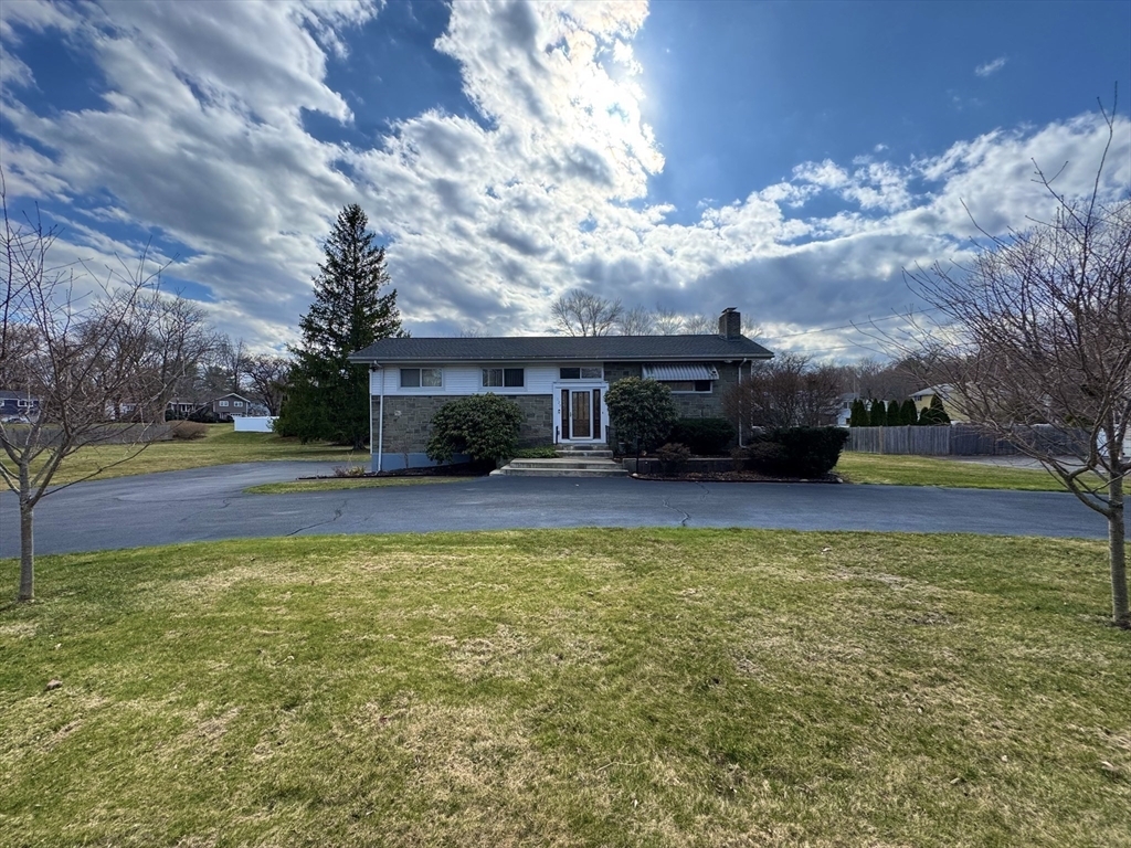 127 Sumner Street  Milton MA 02186 photo