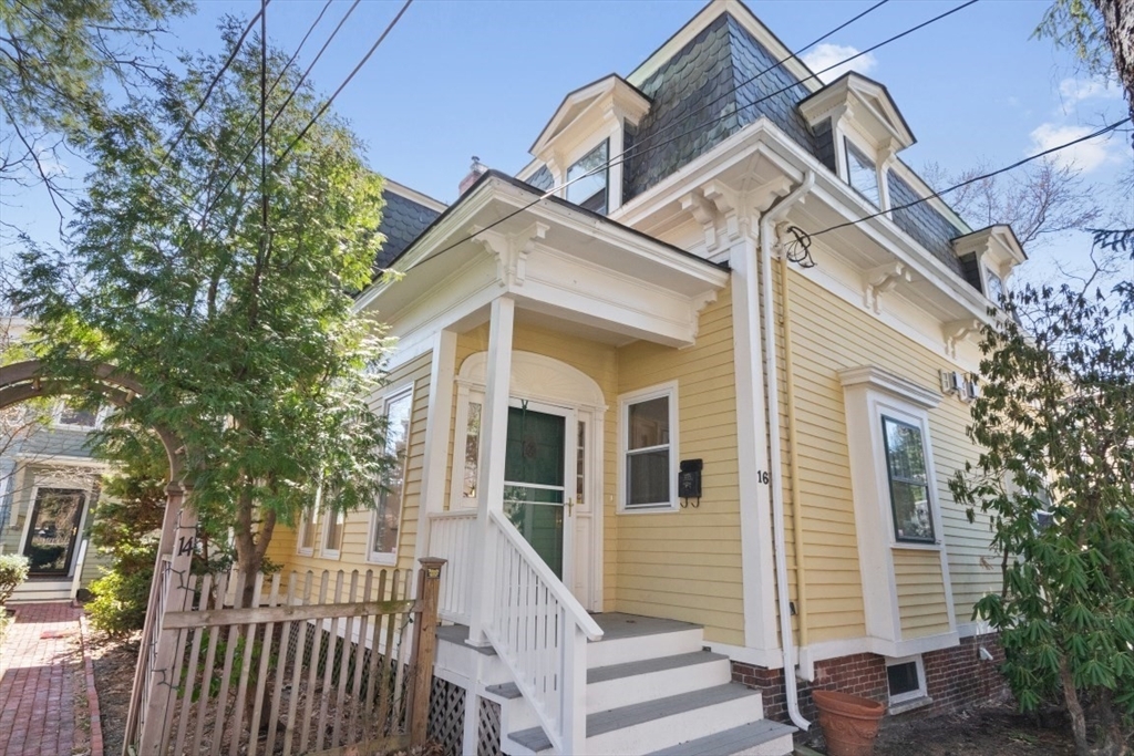 Property Photo: 16 Parker 16 MA 02138