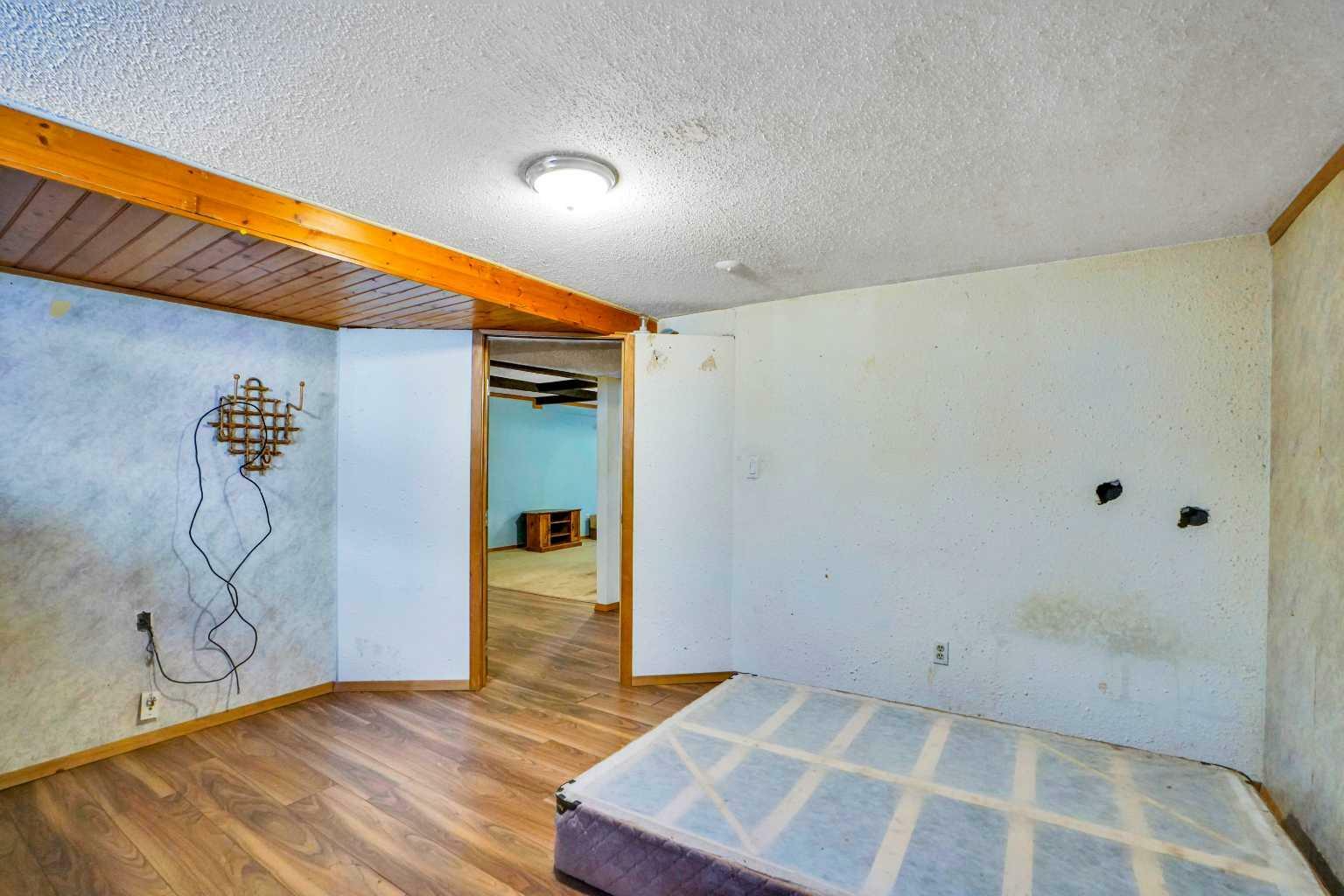 Property Photo: 8608 175 Street NW AB T5T 0N8