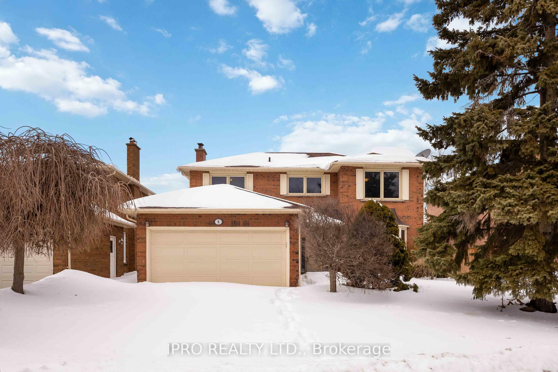 Property Photo: 8 Belmont Court ON L1N 7Z8