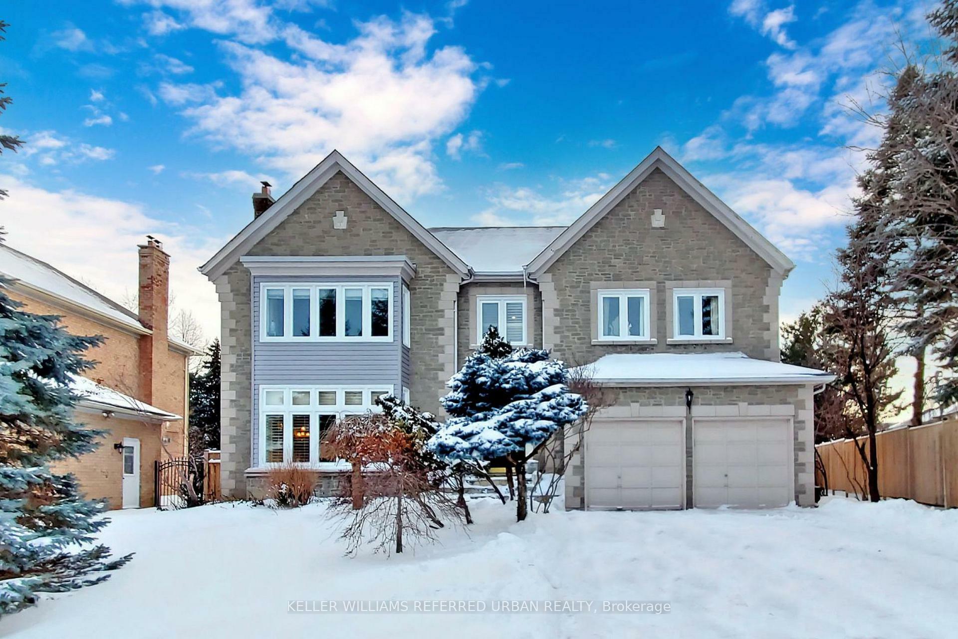 Property Photo: 28 Edmund Crescent ON L4B 2X8