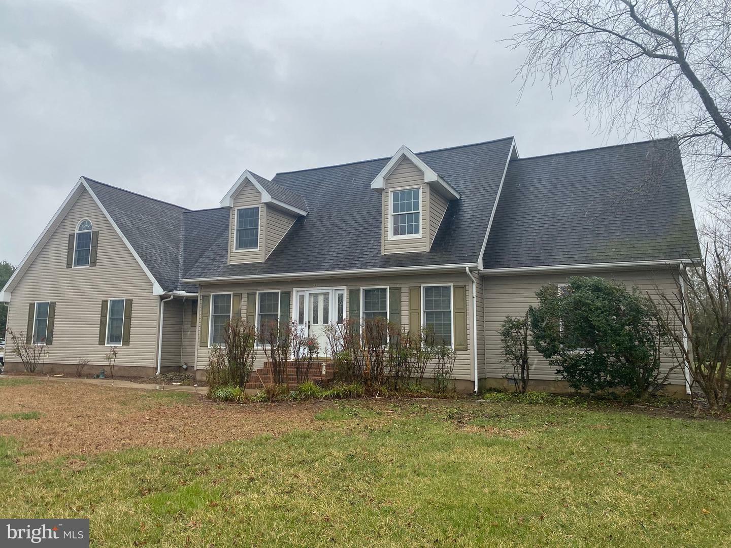 Property Photo: 302 Christopher Drive DE 19973