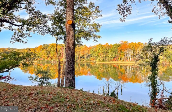 Property Photo:  43088 Island View  MD 20636 