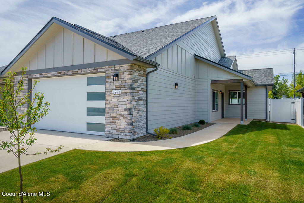 Property Photo: 7365 N Breaux ID 83815