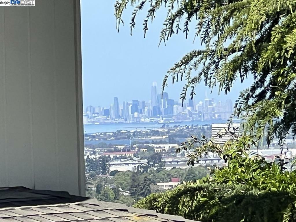 Property Photo: 1623 Graff Avenue CA 94577