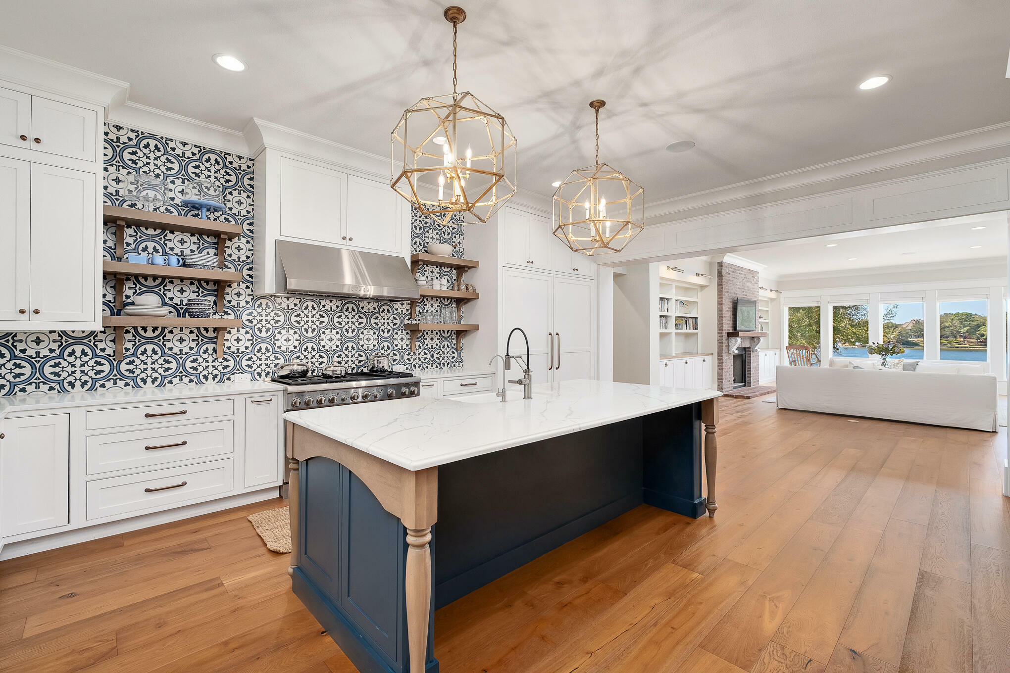 Property Photo: 737 Bayou Drive FL 32541