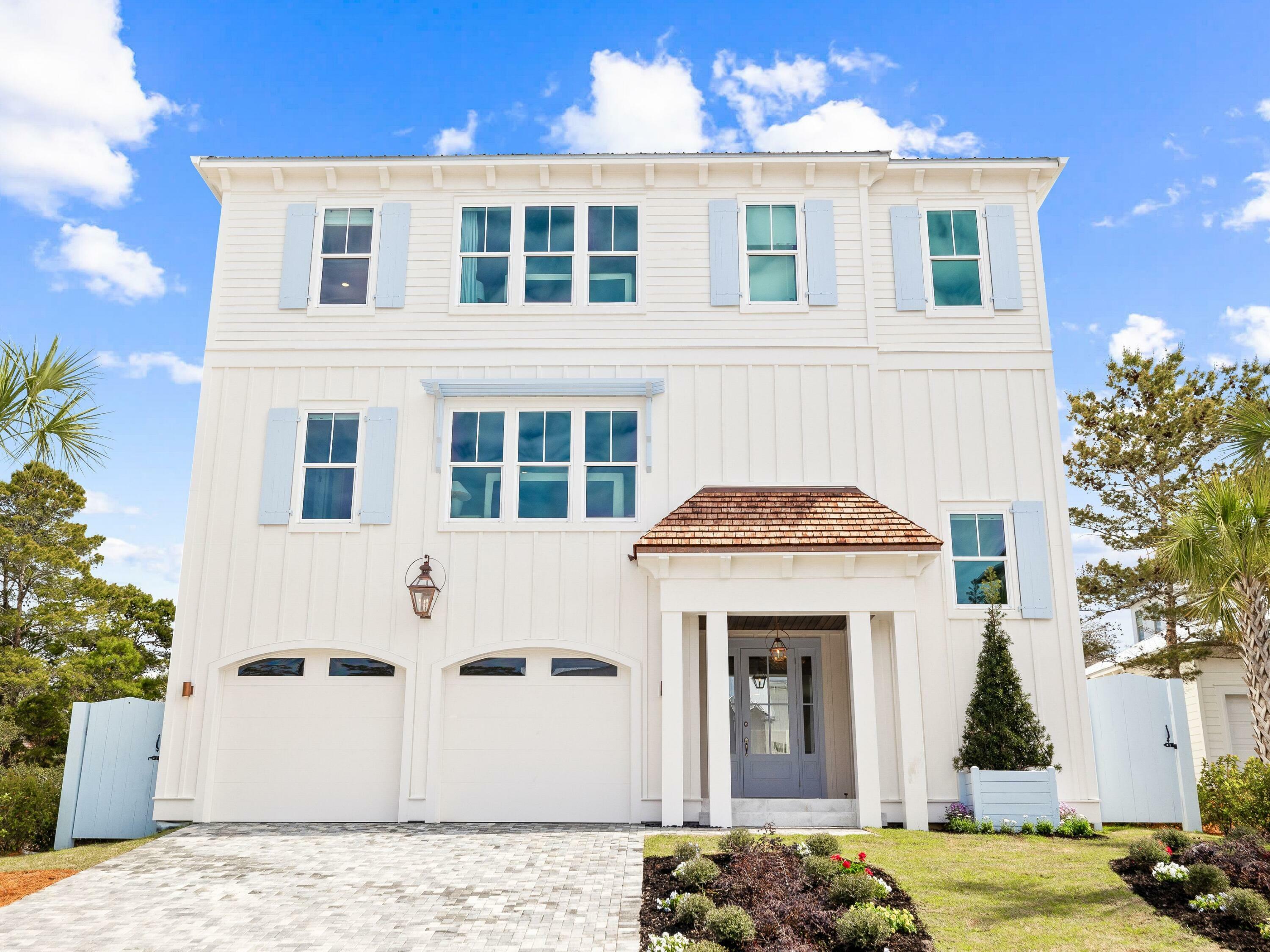 Property Photo: 41 Martha'S Lane FL 32459