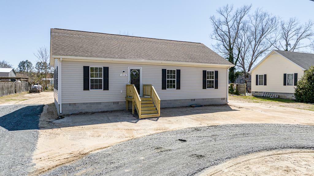 Property Photo: 19530 Cashville Rd VA 23417