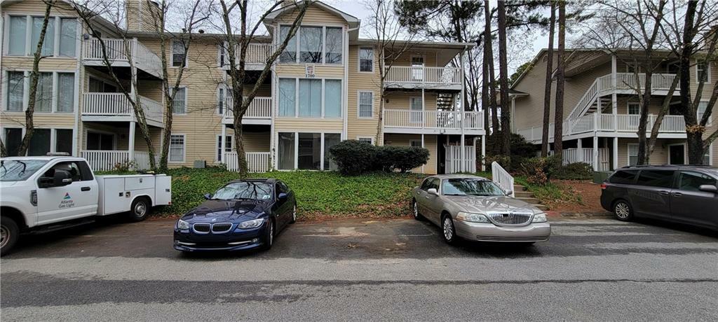 1701 Augusta Drive SE 1701  Marietta GA 30067 photo