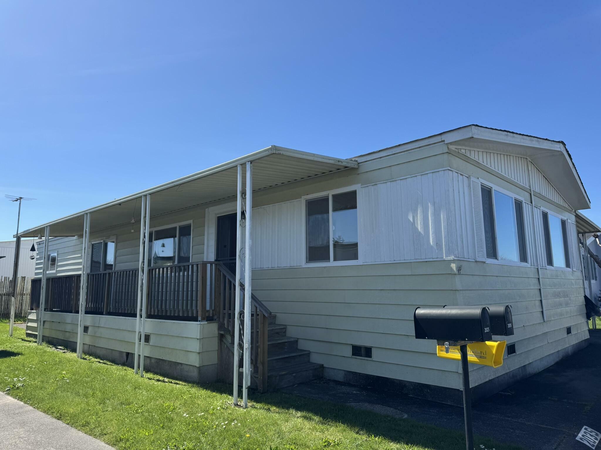 Property Photo: 2035 Shetland Lane CA 95521