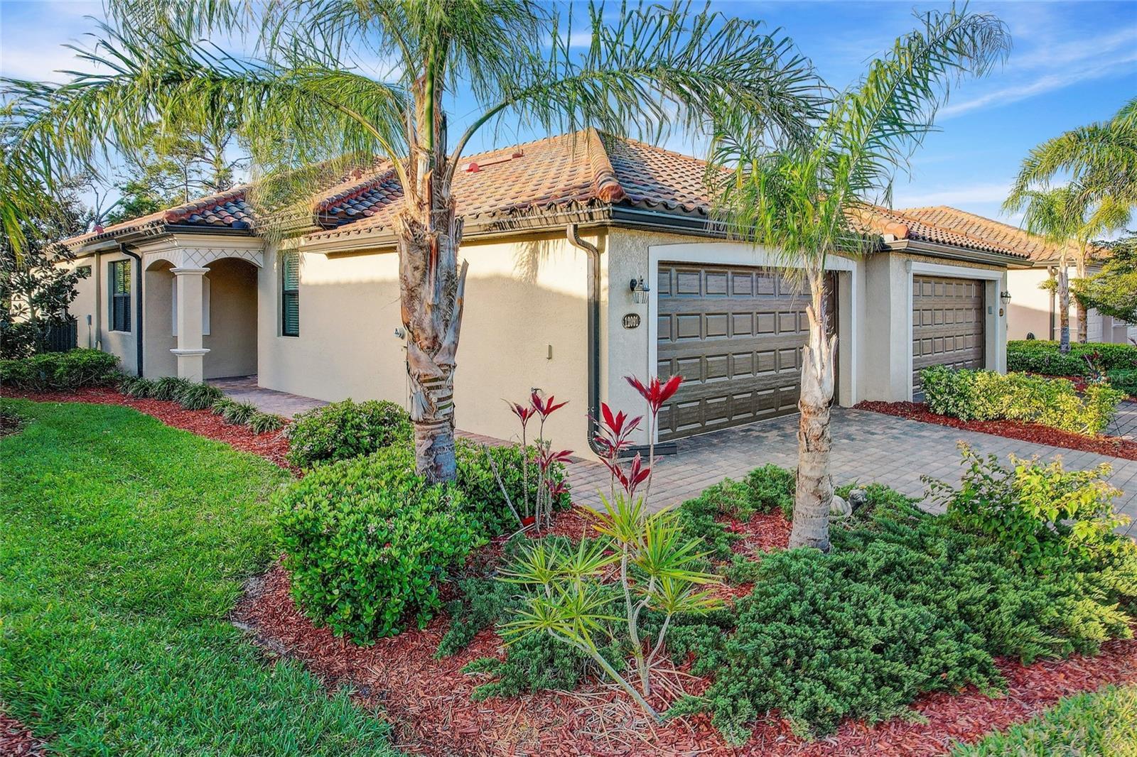 Property Photo: 12091 Amica Loop FL 34293