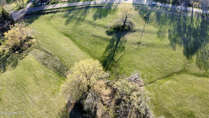 Property Photo: 4820 Clinton-Tinnin Road MS 39056
