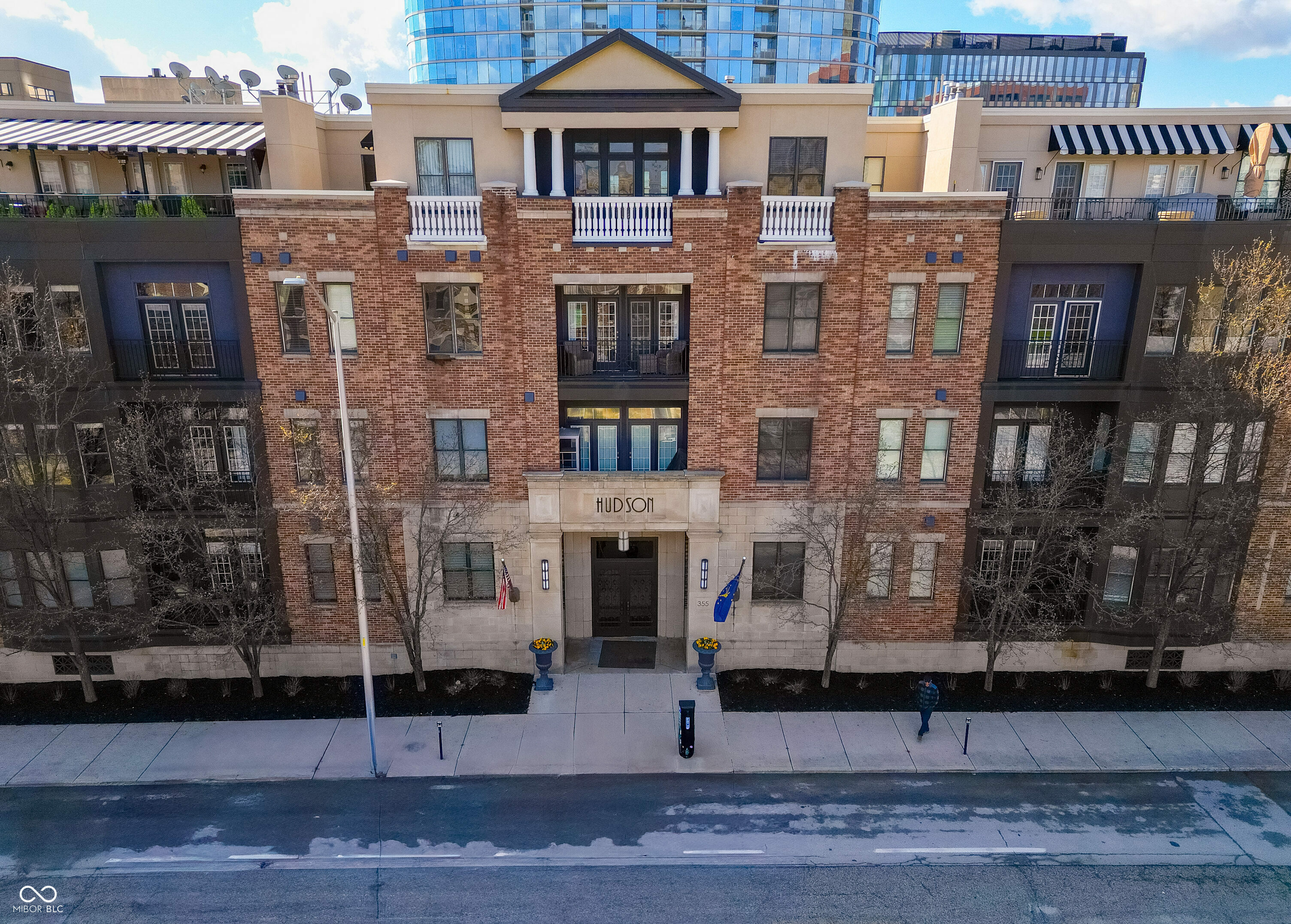 Property Photo: 355 E Ohio Street 221 IN 46204
