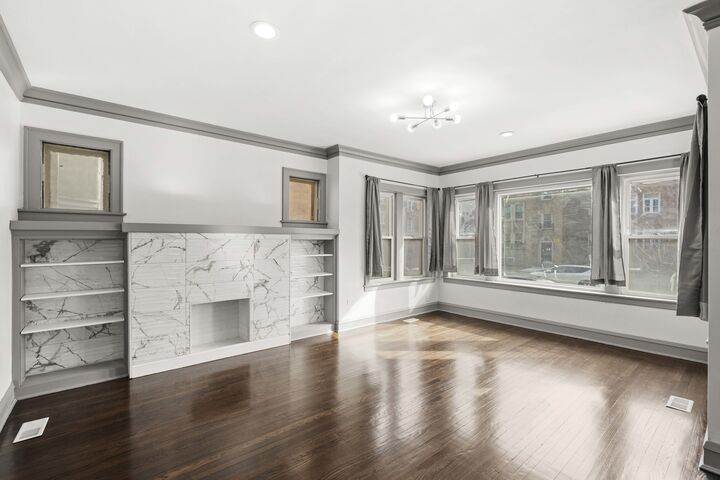 Property Photo:  9046 S Laflin Street  IL 60620 