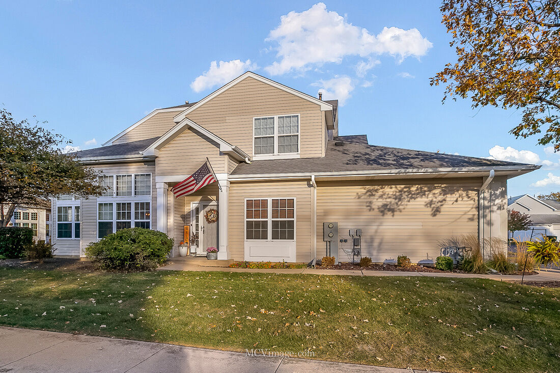 Property Photo: 102 S Barton Trail IL 60510