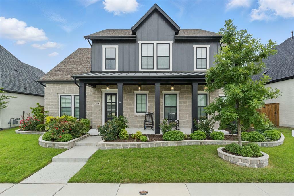 Property Photo: 2205 Sandrellan Street TX 76008