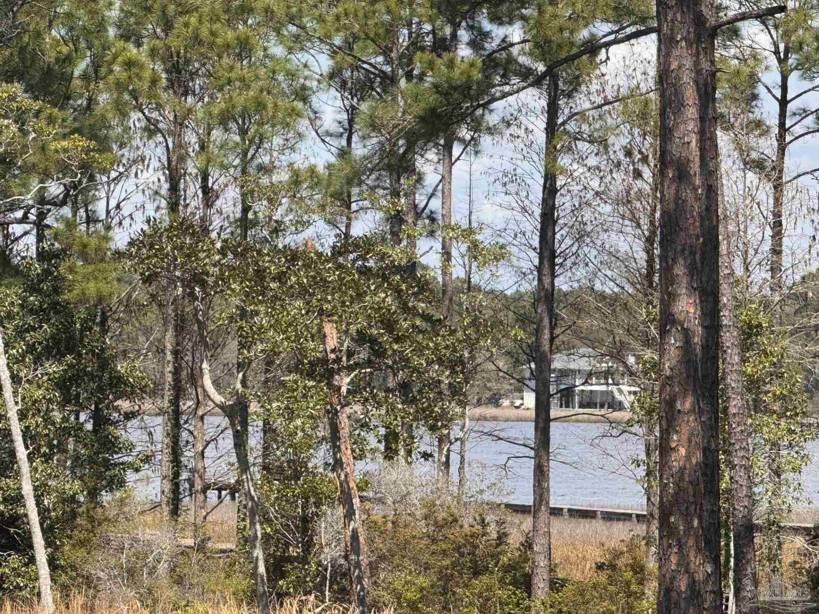 Property Photo: 7962 Sleepy Bay Blvd FL 32566