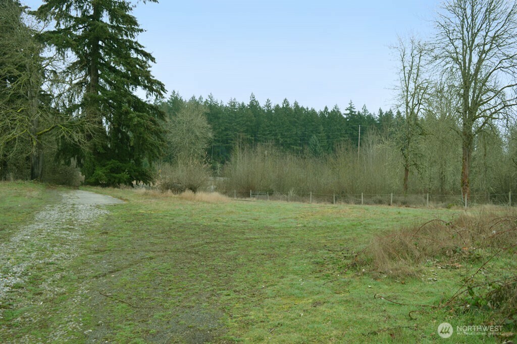 Property Photo: 11617 Morris Road SE WA 98597