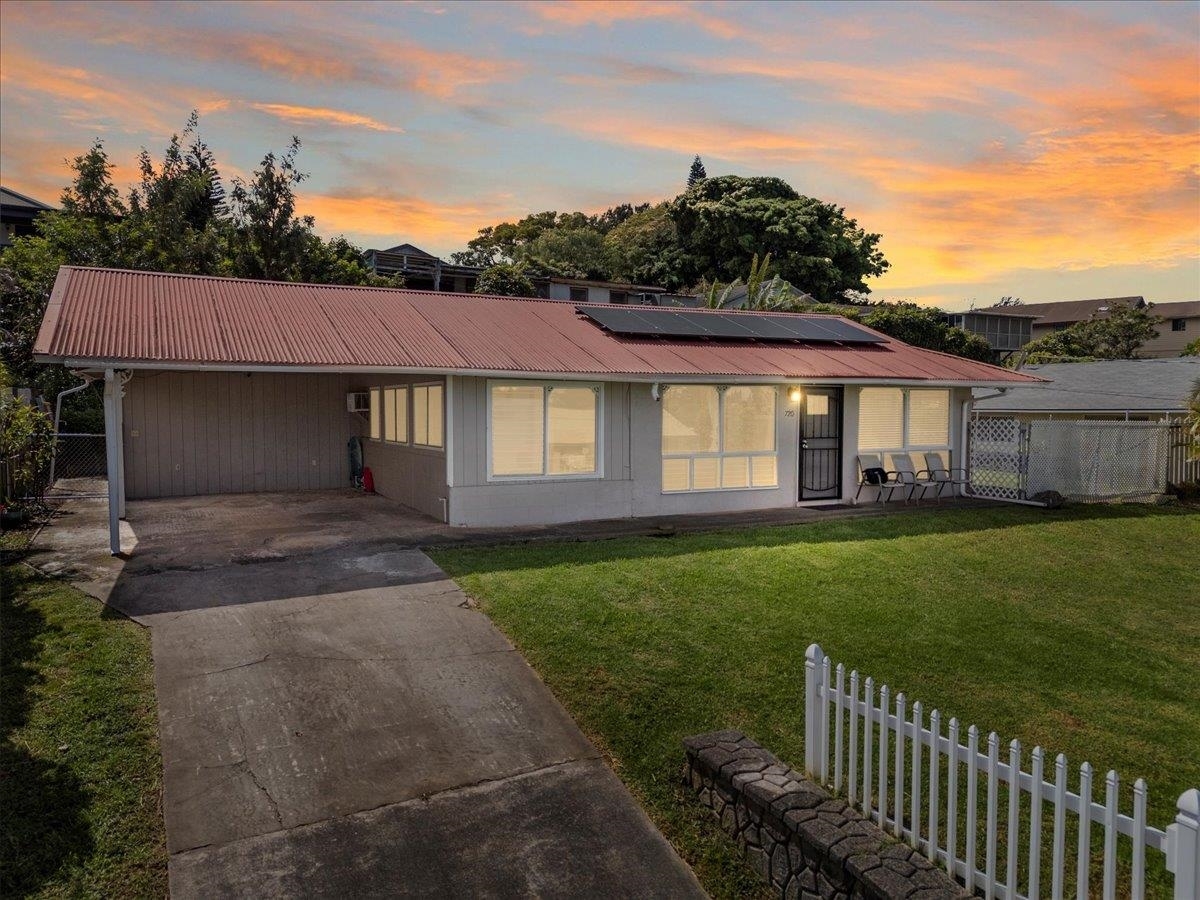 Property Photo: 720 Kekona Pl HI 96768