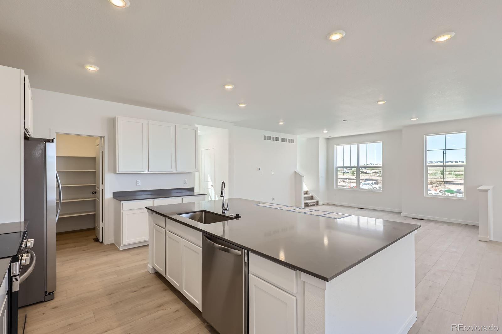 Property Photo: 6757 E 149th Avenue CO 80602