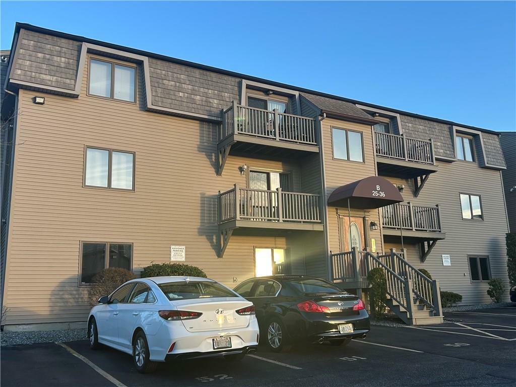 33 Village Court 33  West Warwick RI 02893 photo