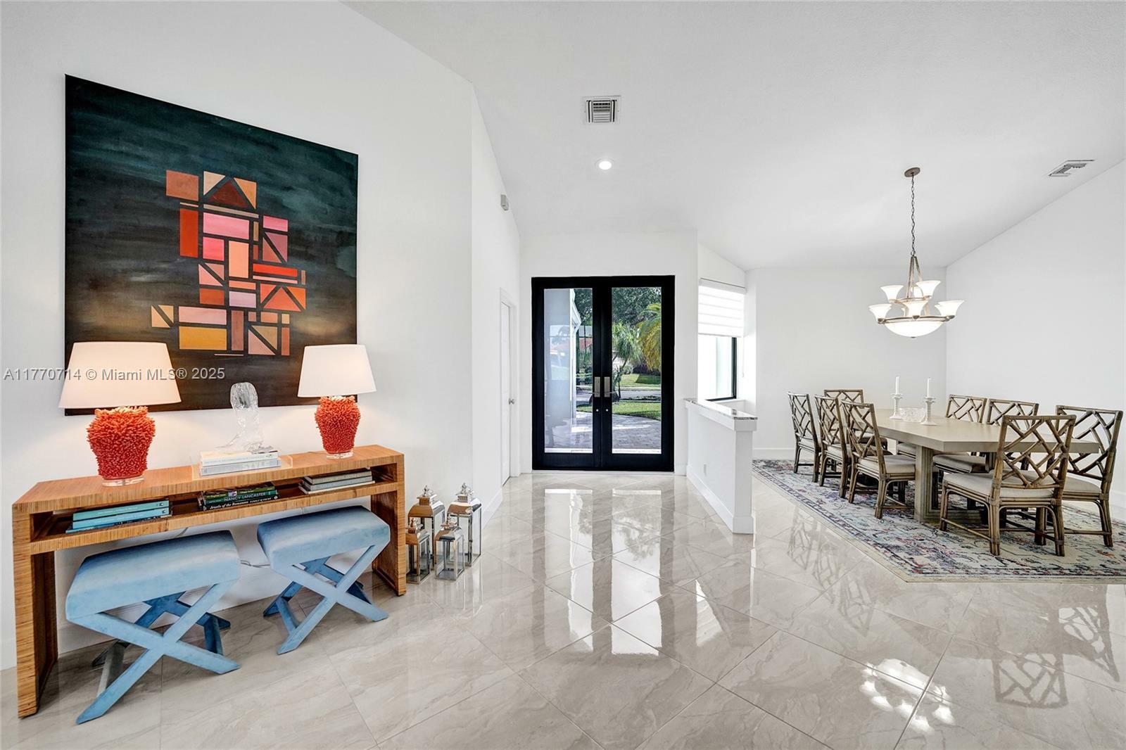Property Photo: 2649 Nelson Ct FL 33332
