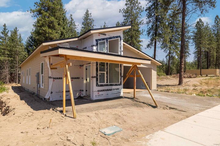 Property Photo:  3735 E Nyberg Ln Lot #5  WA 99021 