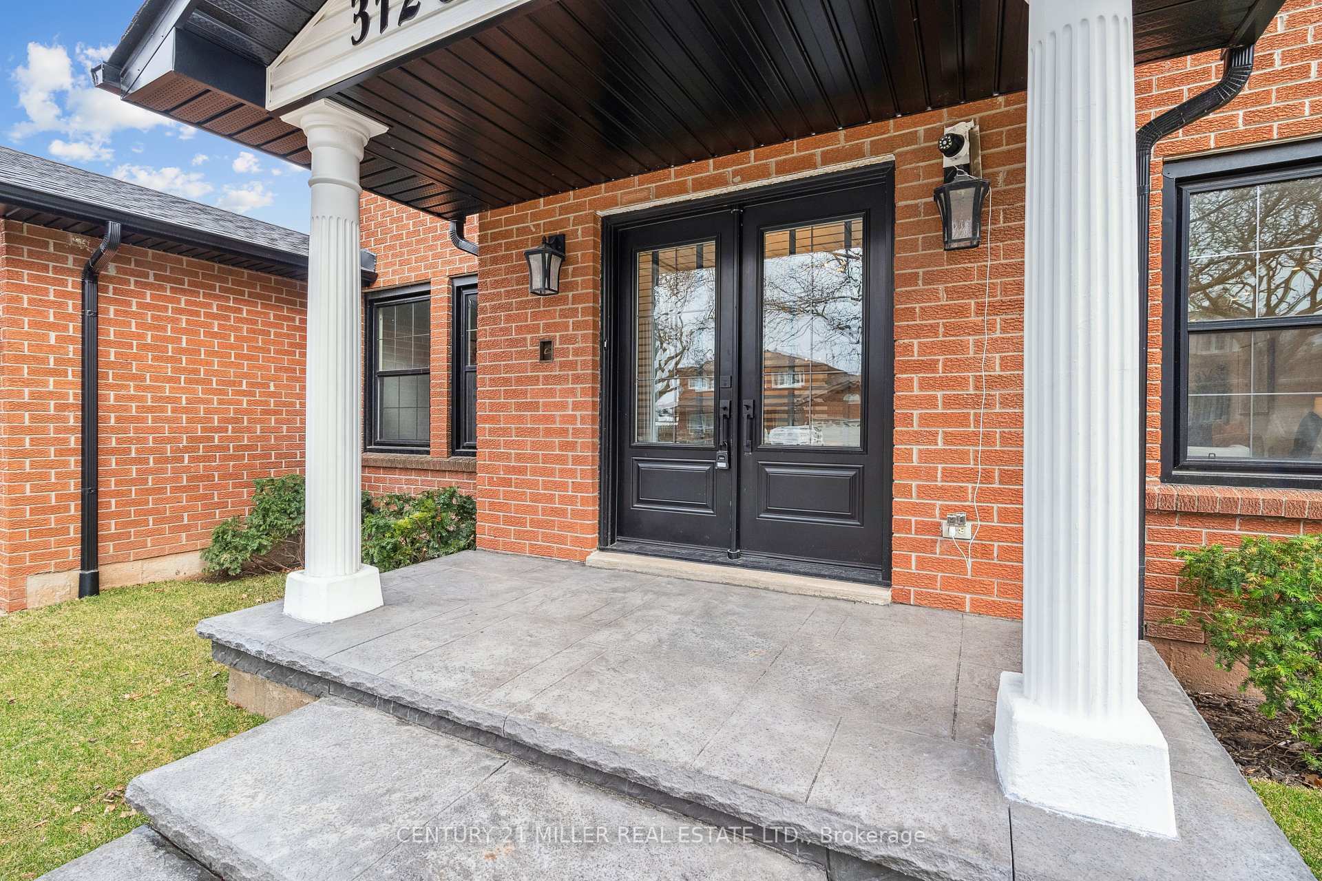 Property Photo: 312 Slade Crescent ON L6K 3R4
