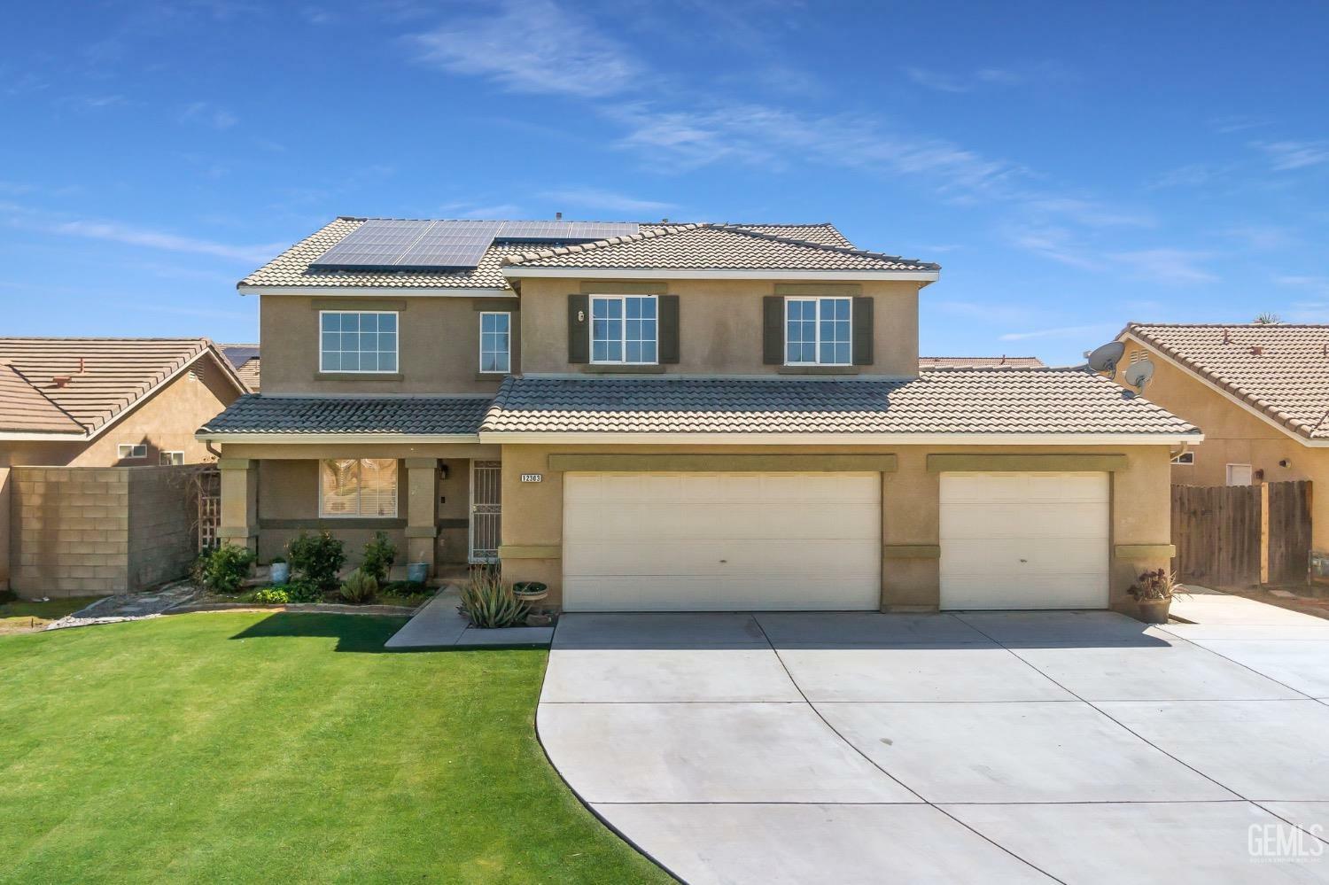 12303 Midtowne Drive  Bakersfield CA 93312 photo