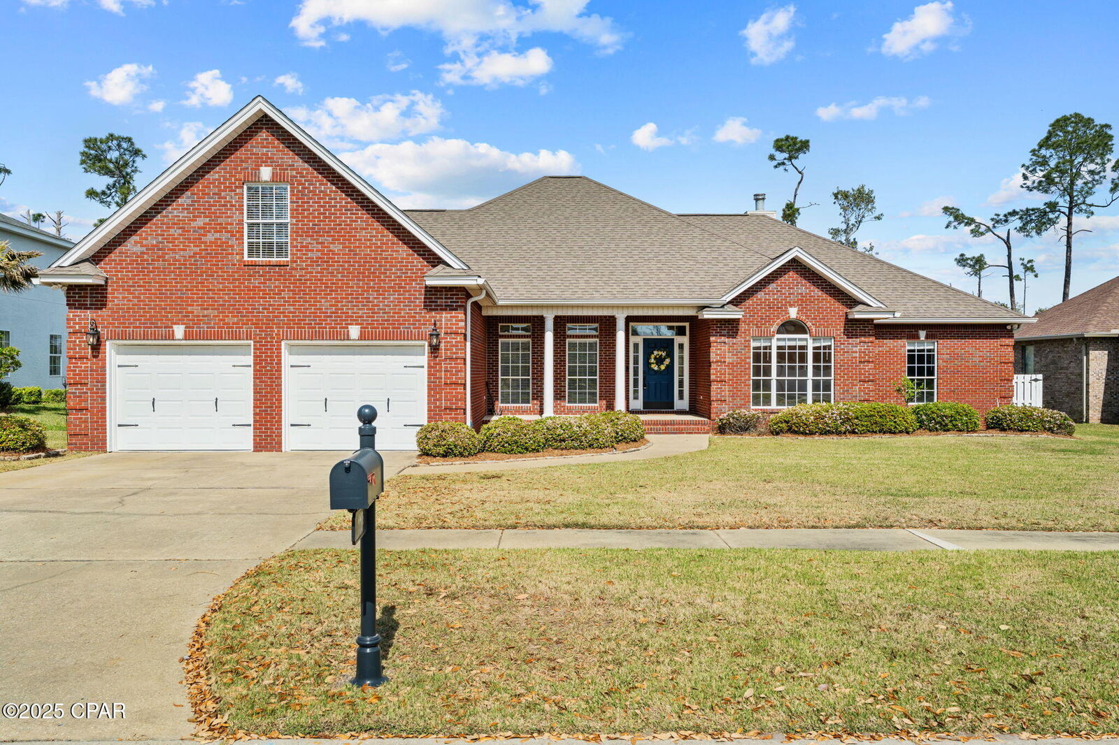 Property Photo: 110 Cottonwood Circle FL 32444