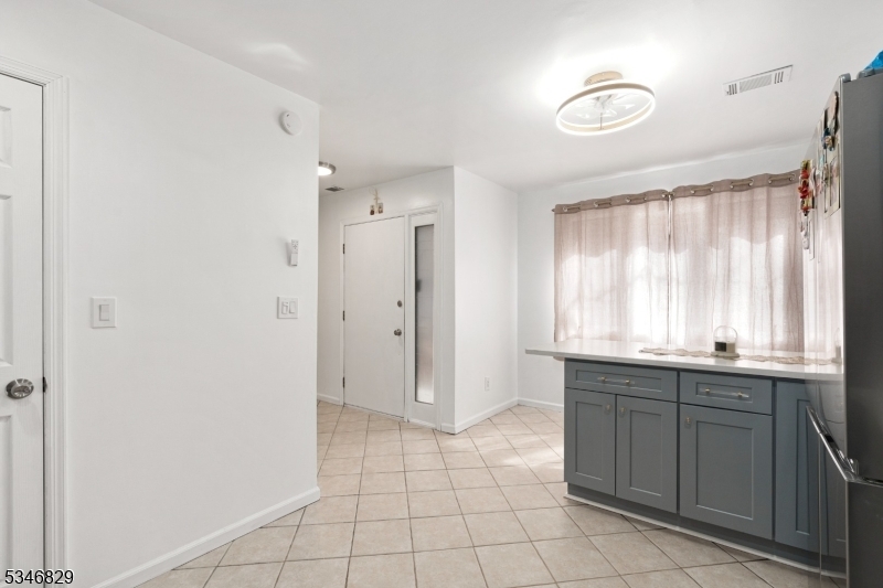 Property Photo: 4 Village Way Unit 3 NJ 07462