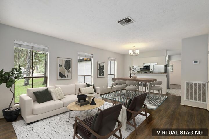 Property Photo:  24 E Bigelow Oak Court  TX 77381 