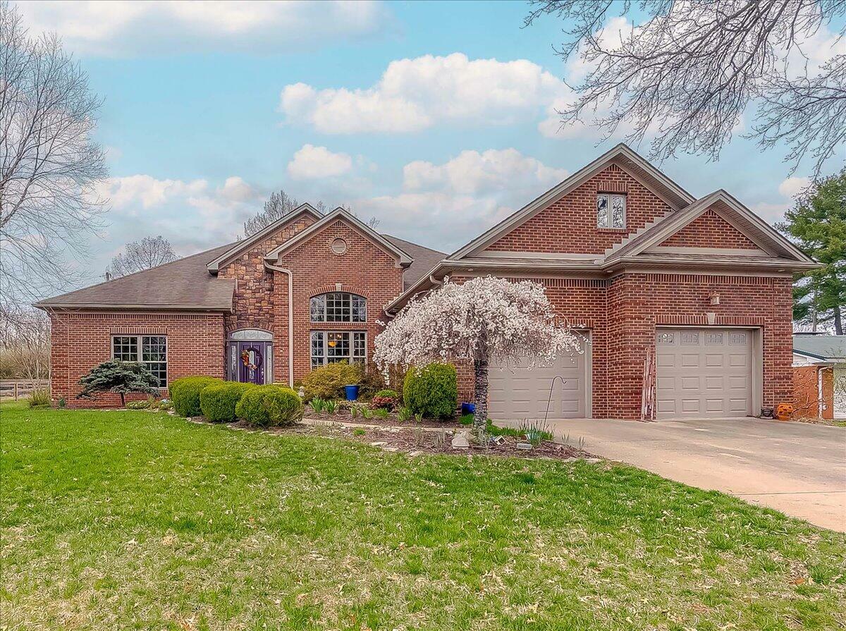 Property Photo: 106 Thistle Road KY 40601