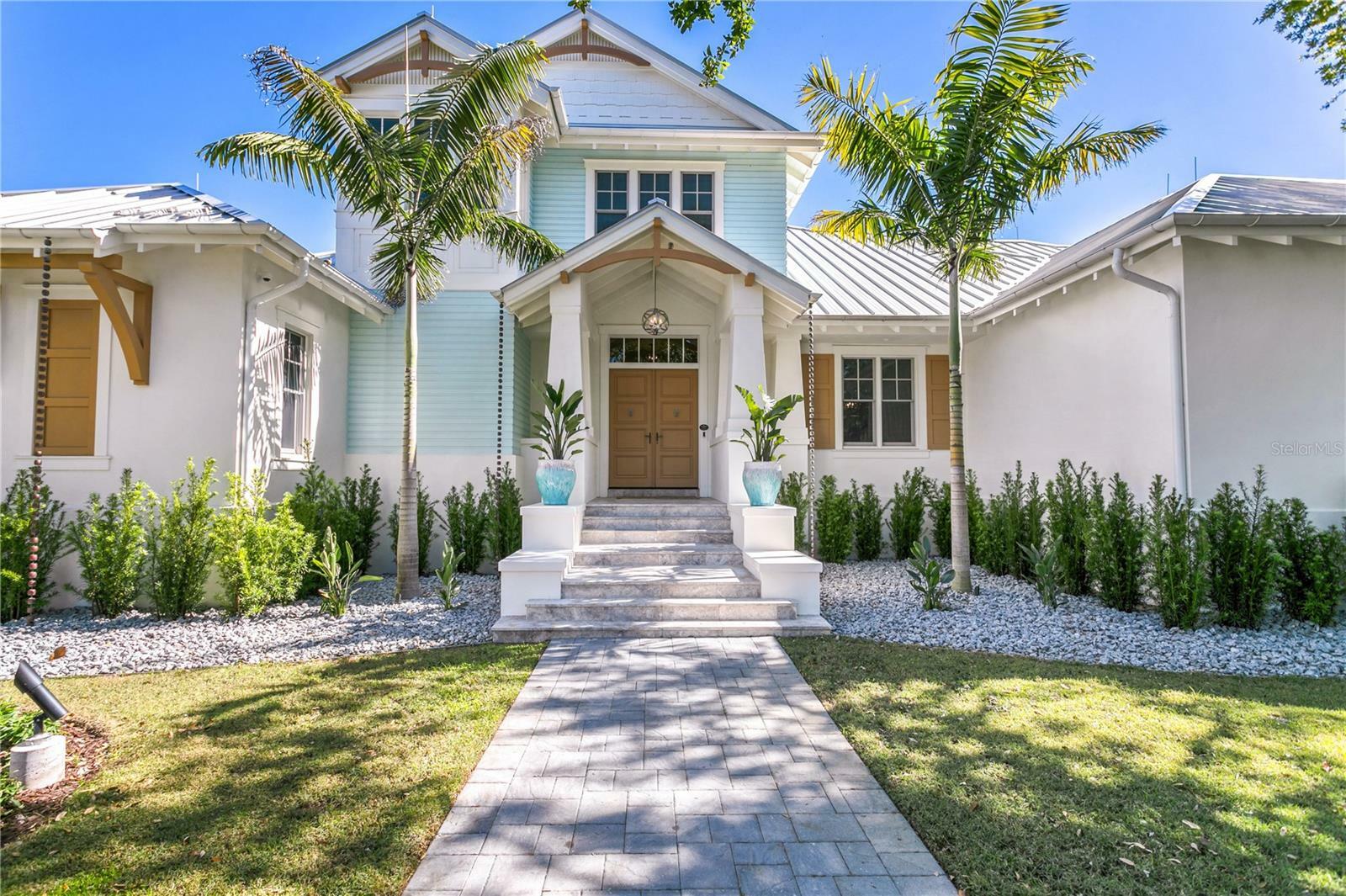 1695 Brightwaters Boulevard NE  St Petersburg FL 33704 photo