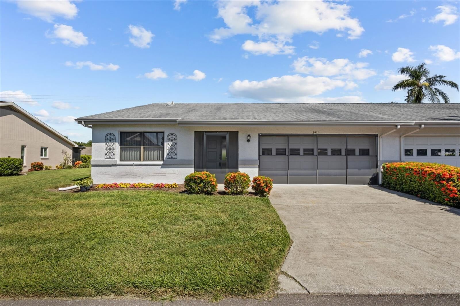 Property Photo: 2411 Lancaster Drive FL 33573